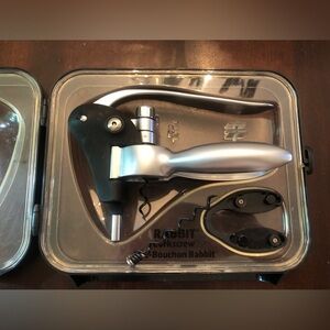 - Wine Corkscrew